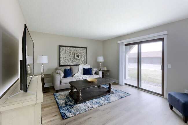 Oak Tree Apartments