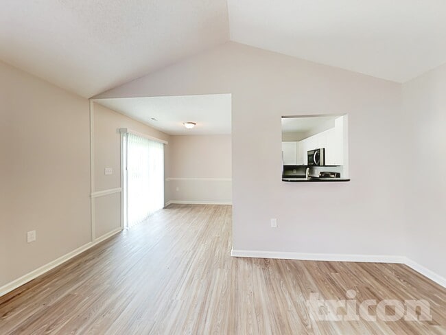 Photo - 3015 Trellis Ln