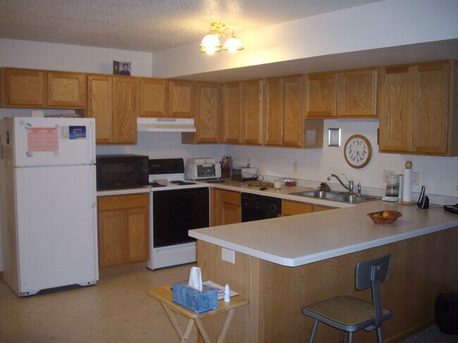 Photo - 3563 E Meadows Pl