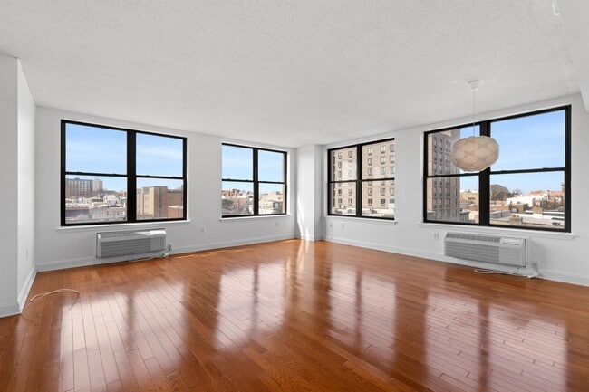 Photo - 4301 Park Ave Unit 6D