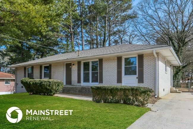 Photo - 2858 Spruce Point Rd