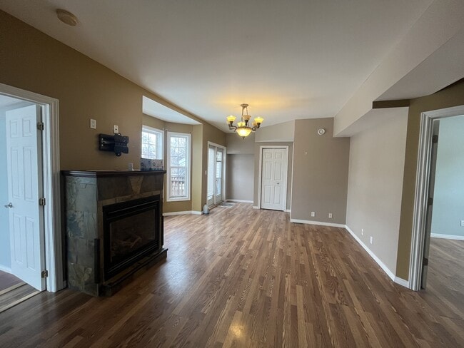 Photo - 152 Wesley St Unité 2