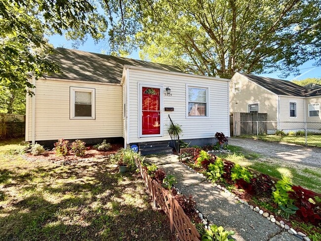 Photo - Cozy Home with Private Backyard & Detached...