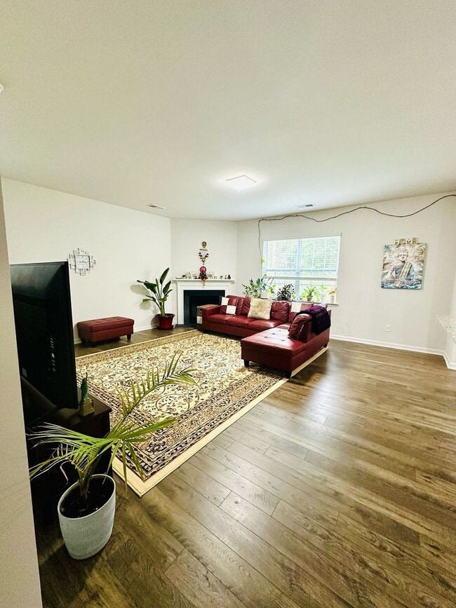 Photo - 6208 Ellimar Field Ln