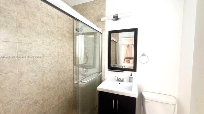 Photo - 751 Euclid Ave Unit 3A