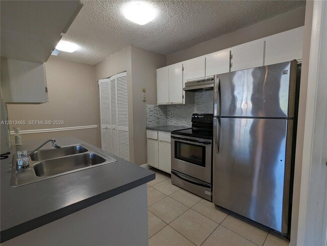 Photo - 18308 NW 68th Ave Unit D