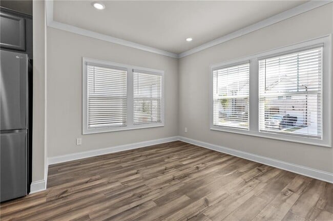 Photo - 3614 Shore Wood Ave