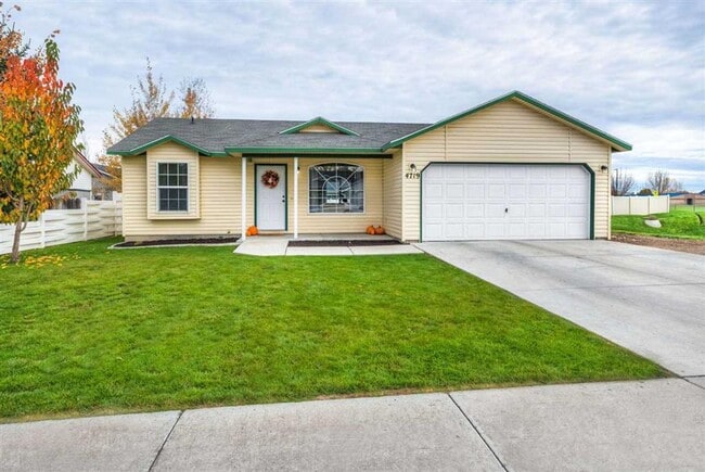 Photo - Introducing a charming single level 3 bedroom, 2 bath home for rent in Caldwell, ID.
