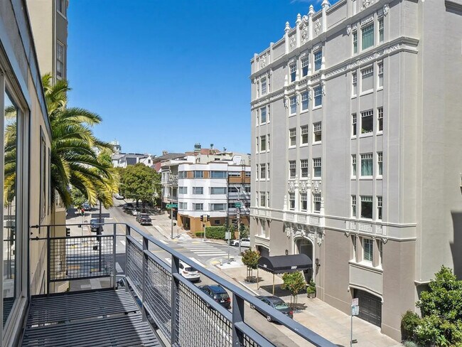 Photo - 1885 Jackson St Unit 301