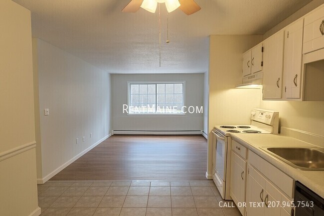 Photo - 10 Tall Pines Dr Unit 3