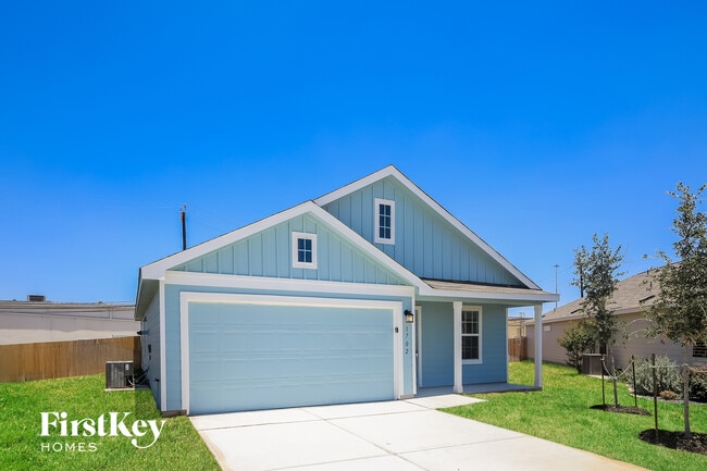 Photo - 1702 Morse Way