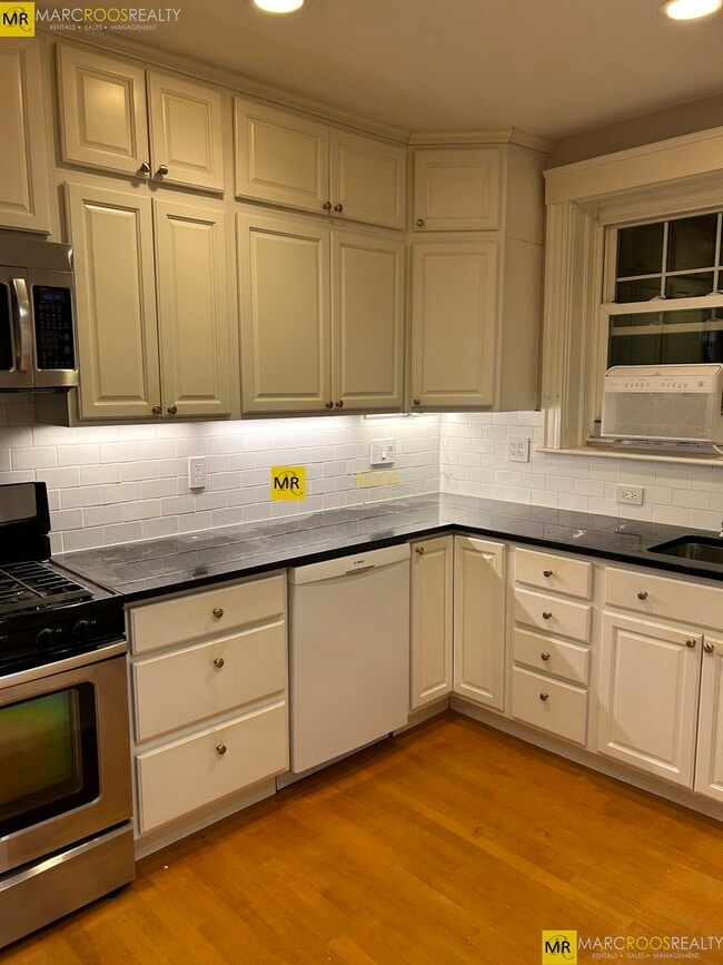 Photo - 173 Hancock St Unidad 1