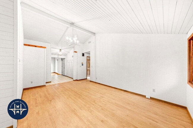 Photo - 15685 Brojan Dr