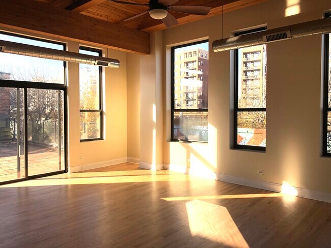 Photo - 1610 S Halsted St Unit 202