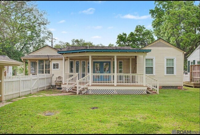 Photo - Charming 3 Bedroom Home Near LSU, University Lakes & Parade Routes!