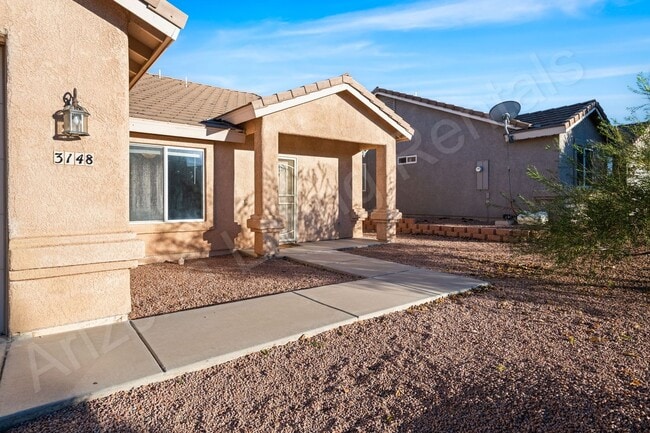 Photo - CHARMING CURB APPEAL