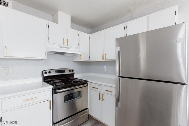 Photo - 4170 E Tonopah Ave Unidad 113