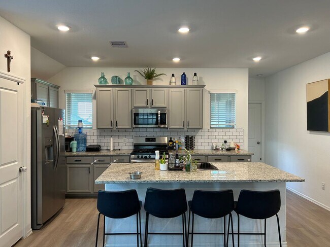 Photo - 21207 Bering Reach Dr