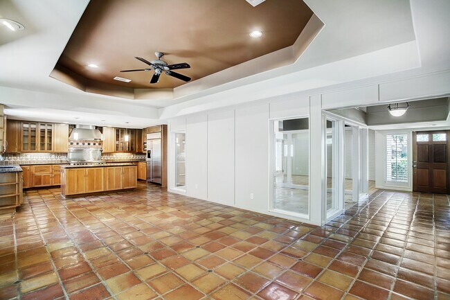 Photo - 12118 Tara Dr