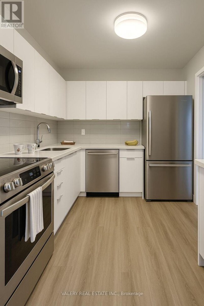 Photo - 70 Park St E Unit 1708