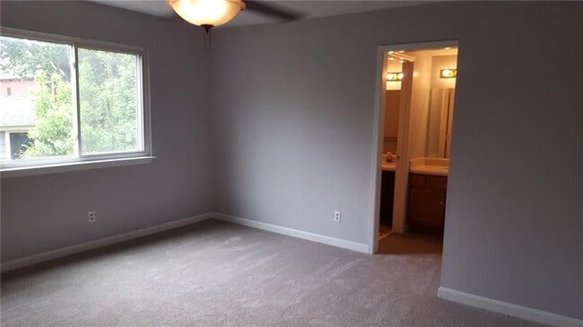 Photo - 1252 Minhinette Dr Unit 1252