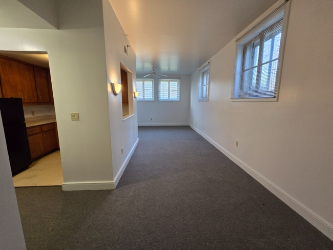 Photo - 633 W Washington St Unit 10