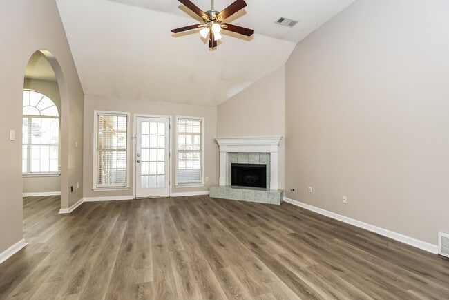 Photo - 7730 Shadow Fork Ln