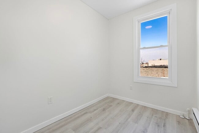 Photo - 600 67th St Unit 2