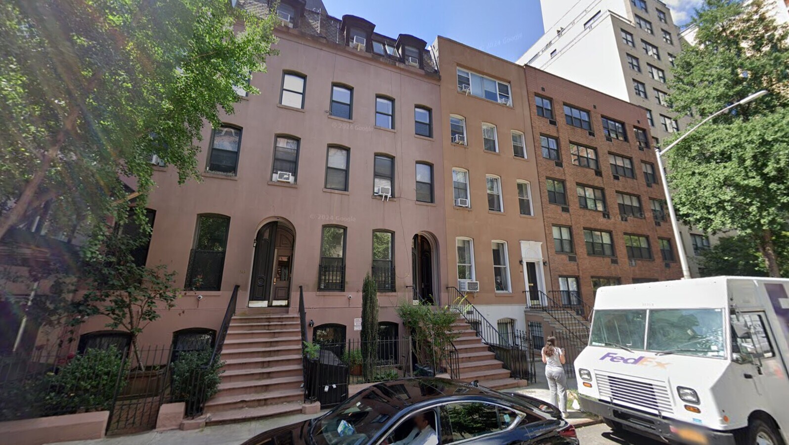 Photo - 340 E 50th St Unit 1b