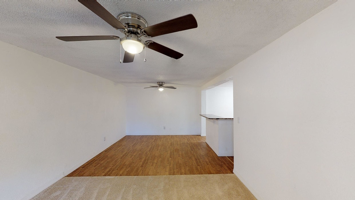 Photo - Bentwood Apartments