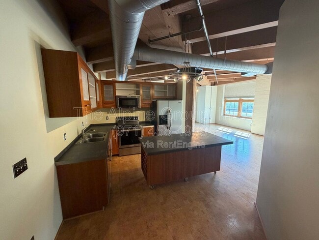 Photo - 1420 NW Lovejoy St Unit 414