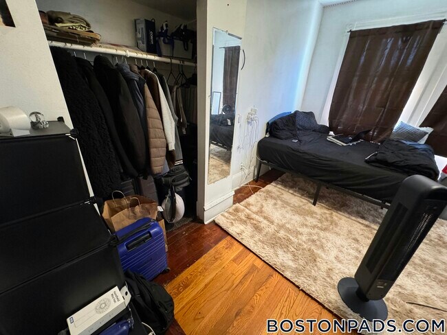 Photo - 4.5 Centre St Unit 3