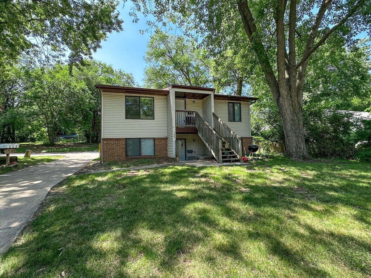 Photo - South Franklin Apartments