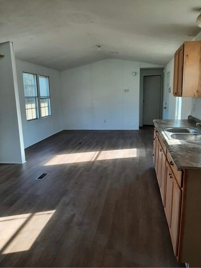 Photo - 189 Wild Forest Ln