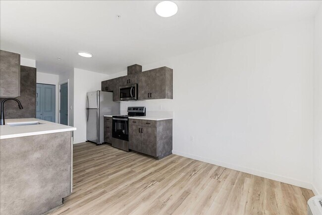 Trail Ave Apartments