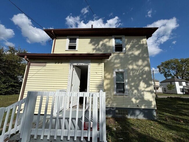 Photo - 63 Hallwood Ave