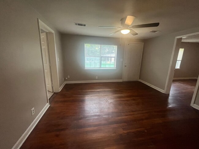 Photo - 112 Adams St
