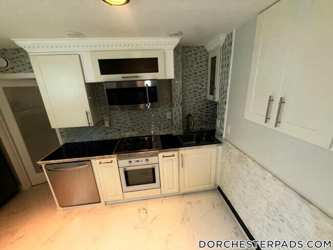 Photo - 235 Savin Hill Ave Unit B