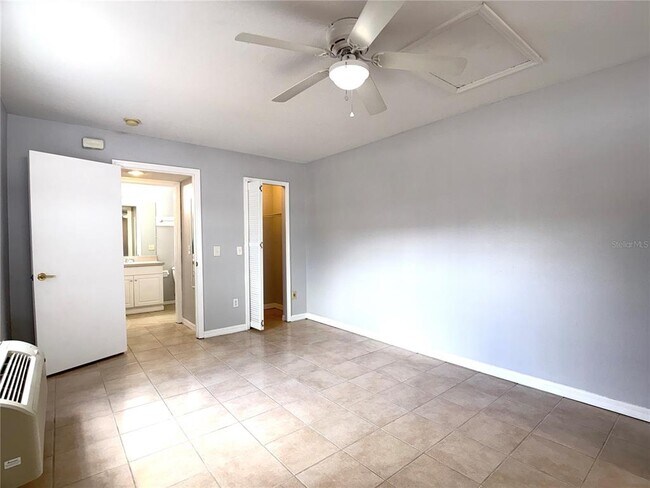 Photo - 902 Orchid Dr