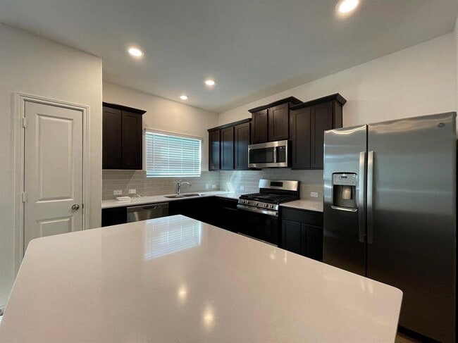 Photo - 1625 Woolsey Wy