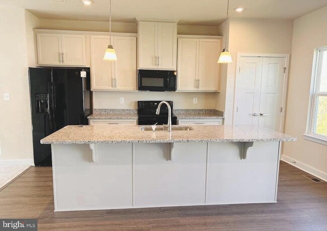 Photo - 7924 Olive Branch Ln