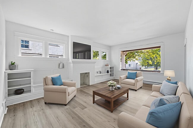 Photo - 1308 W Nora Ave Unidad 1