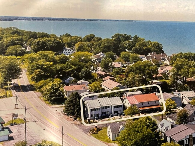 Building Photo - 1021 West Dr Rental