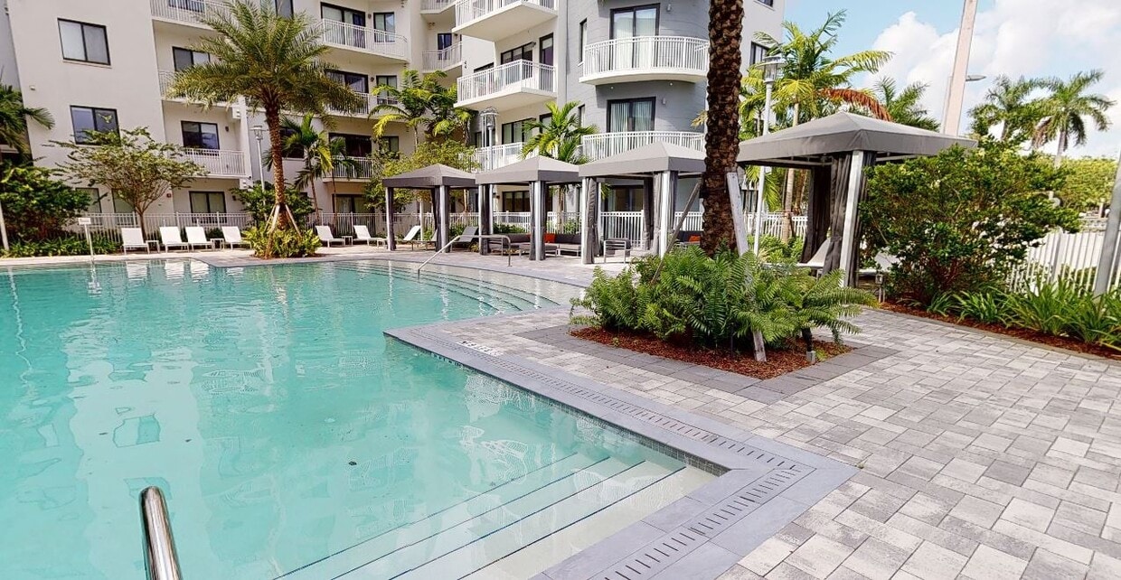 Photo - AMLI Park West Apartments
