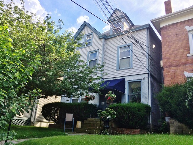 Building Photo - Shadyside - Apartments For Rent In Pittsburgh Unit 2