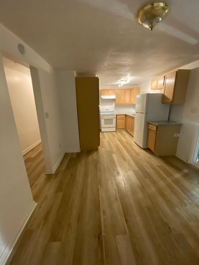 Photo - 1015 Richmond St