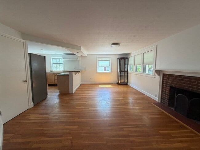 Photo - 722 VFW Parkway