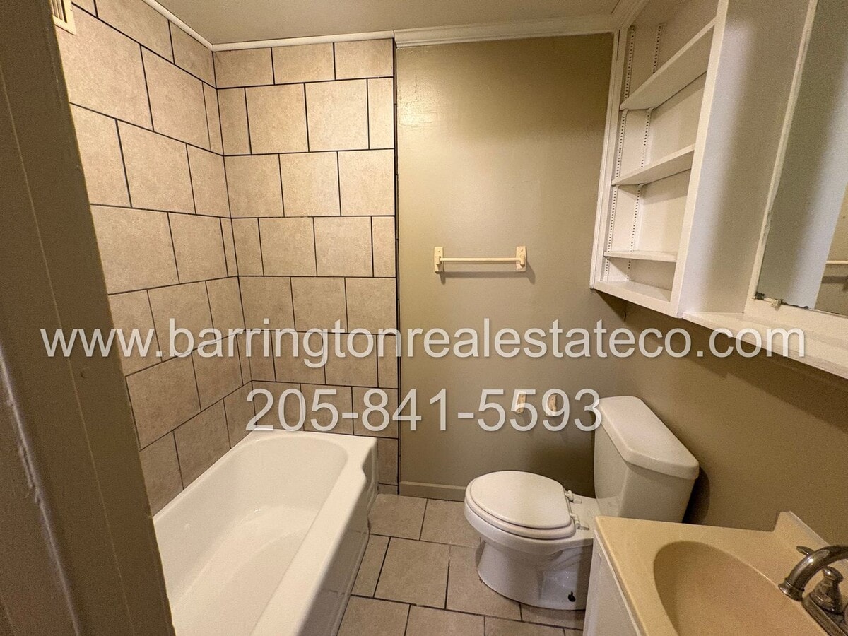 Photo - 513 83rd Pl S