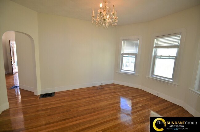 Photo - 57 Judson St Unit 1