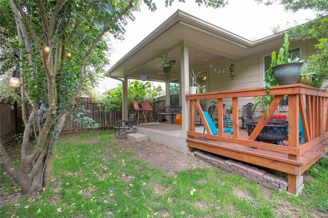 Photo - 11005 Short Springs Dr